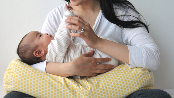 3 Ways Your ComfyMama Pillow Grows With You